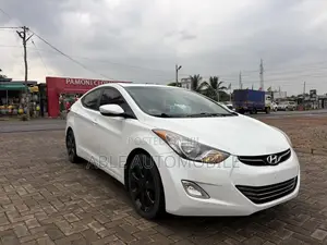 Hyundai Elantra Limited 2012 White