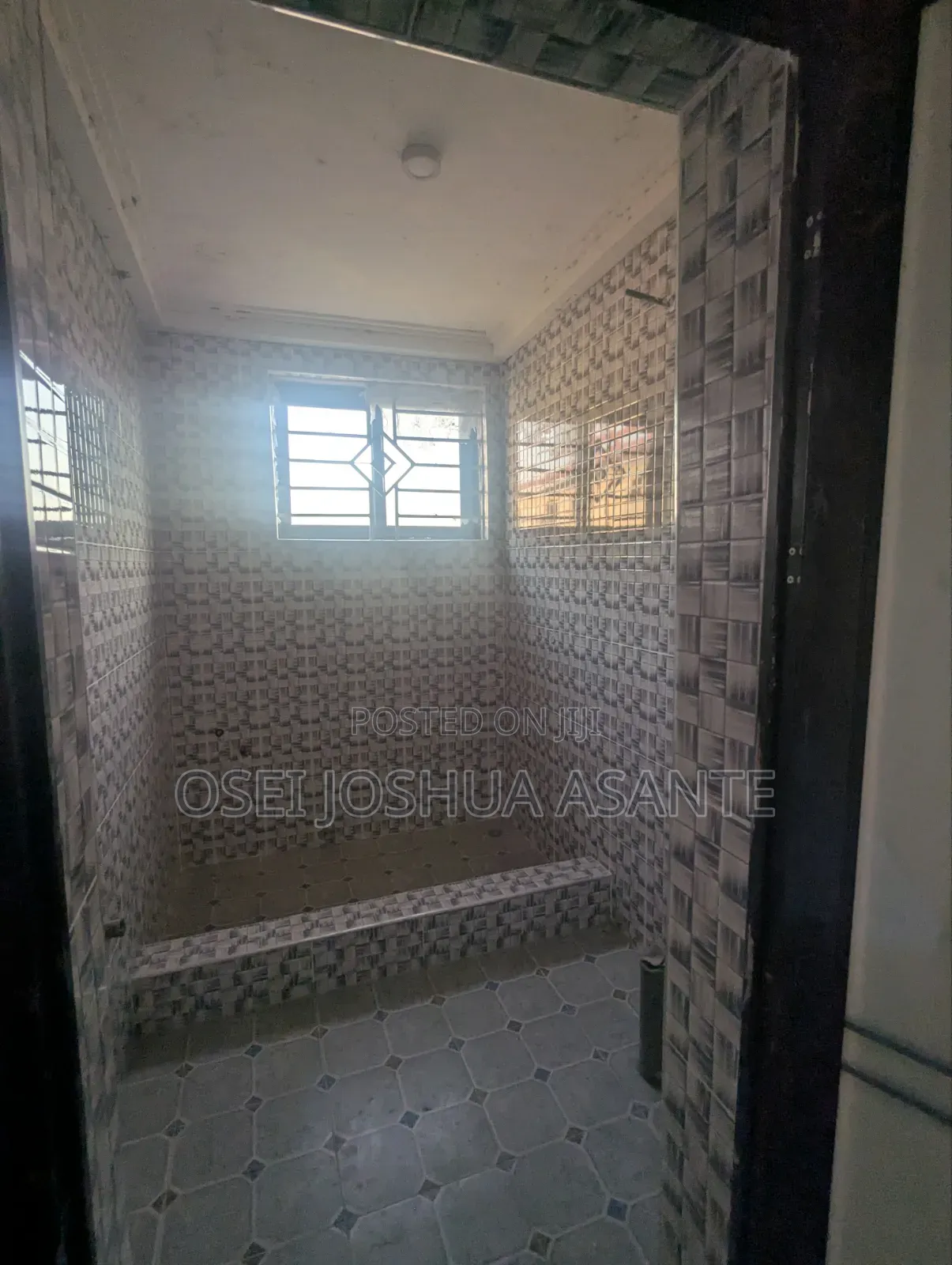 2bdrm Apartment in Pokuase for rent