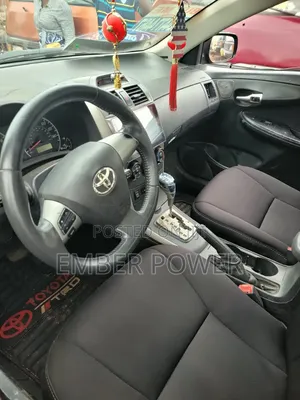 Toyota Corolla 2013 Black