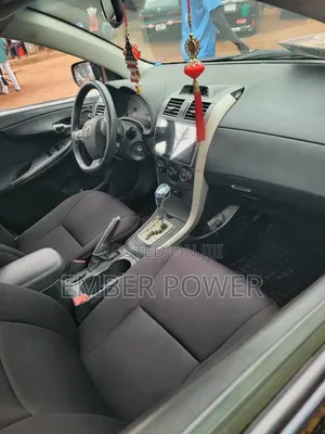 Toyota Corolla 2013 Black