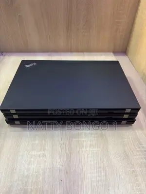 Laptop Lenovo ThinkPad t495s 8GB AMD Ryzen 5 SSD 256GB