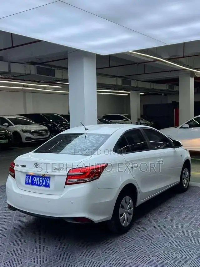 Toyota Yaris 2020 White