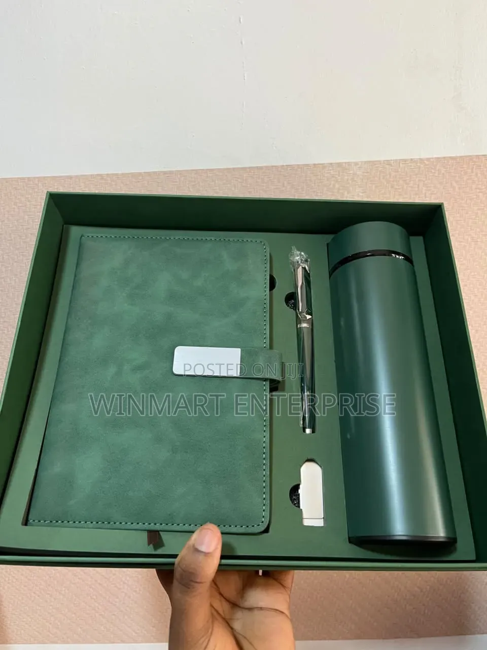 Customised Diary, Pen, Pendrive and Temperature Flask