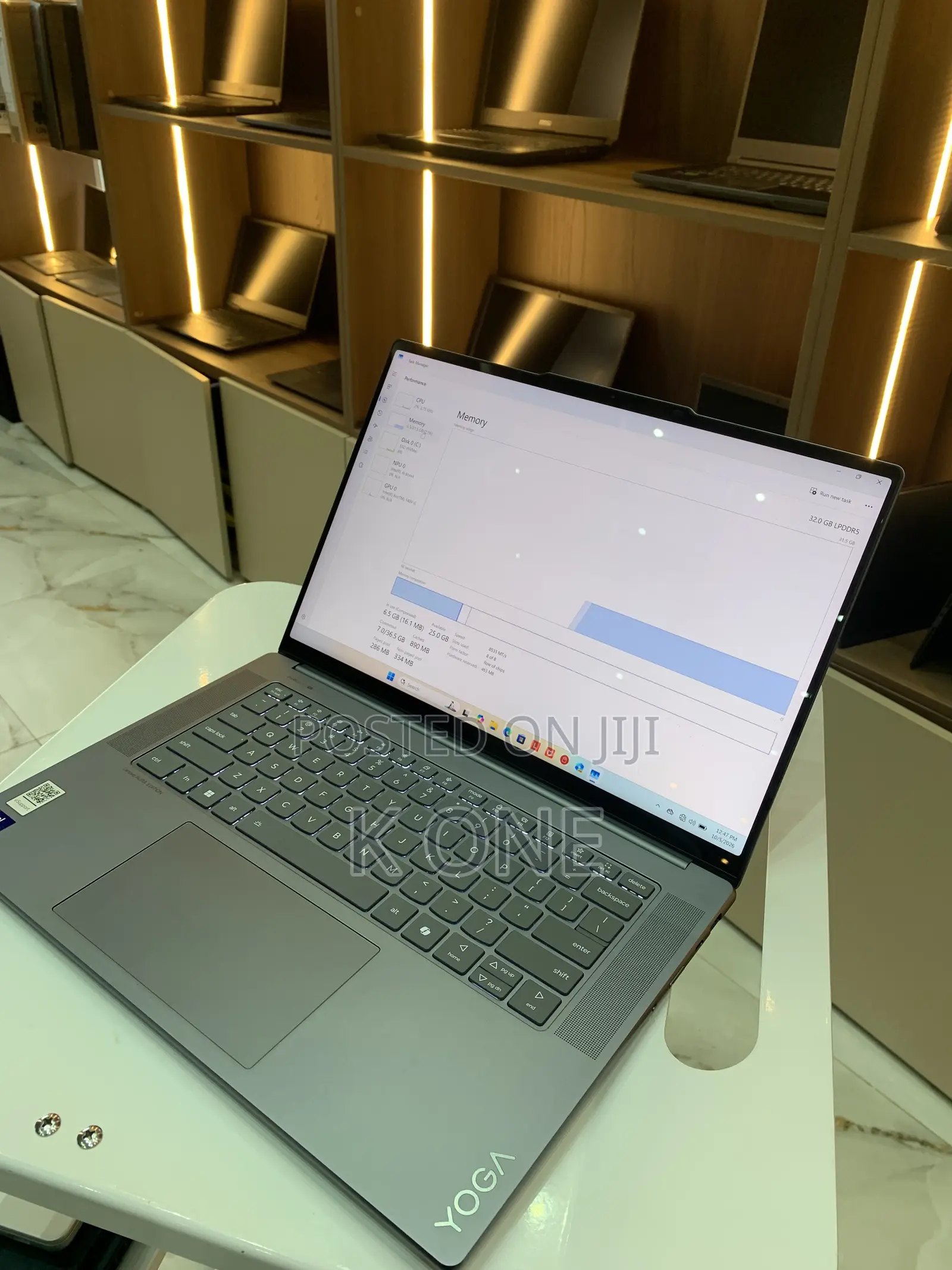 Laptop Lenovo Yoga Pro 9i Aura Edition 32GB Intel Core Ultra 7 SSD 1T