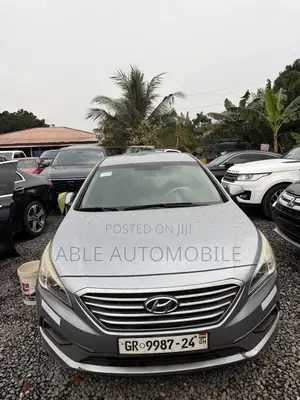 Hyundai Sonata Base Sedan FWD (2.4L 4cyl 6A) 2016 Gray