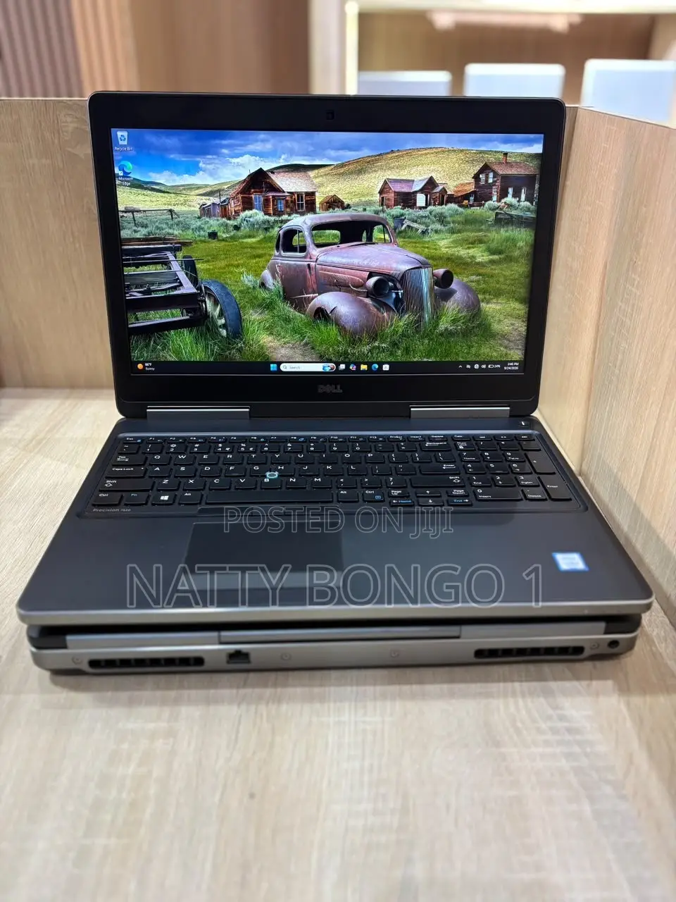 Laptop Dell Precision 7520 16GB AMD SSD 256GB