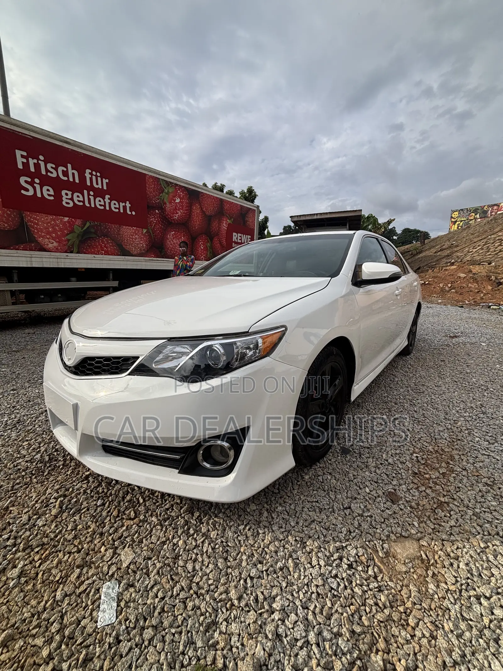 Toyota Camry 2014 White
