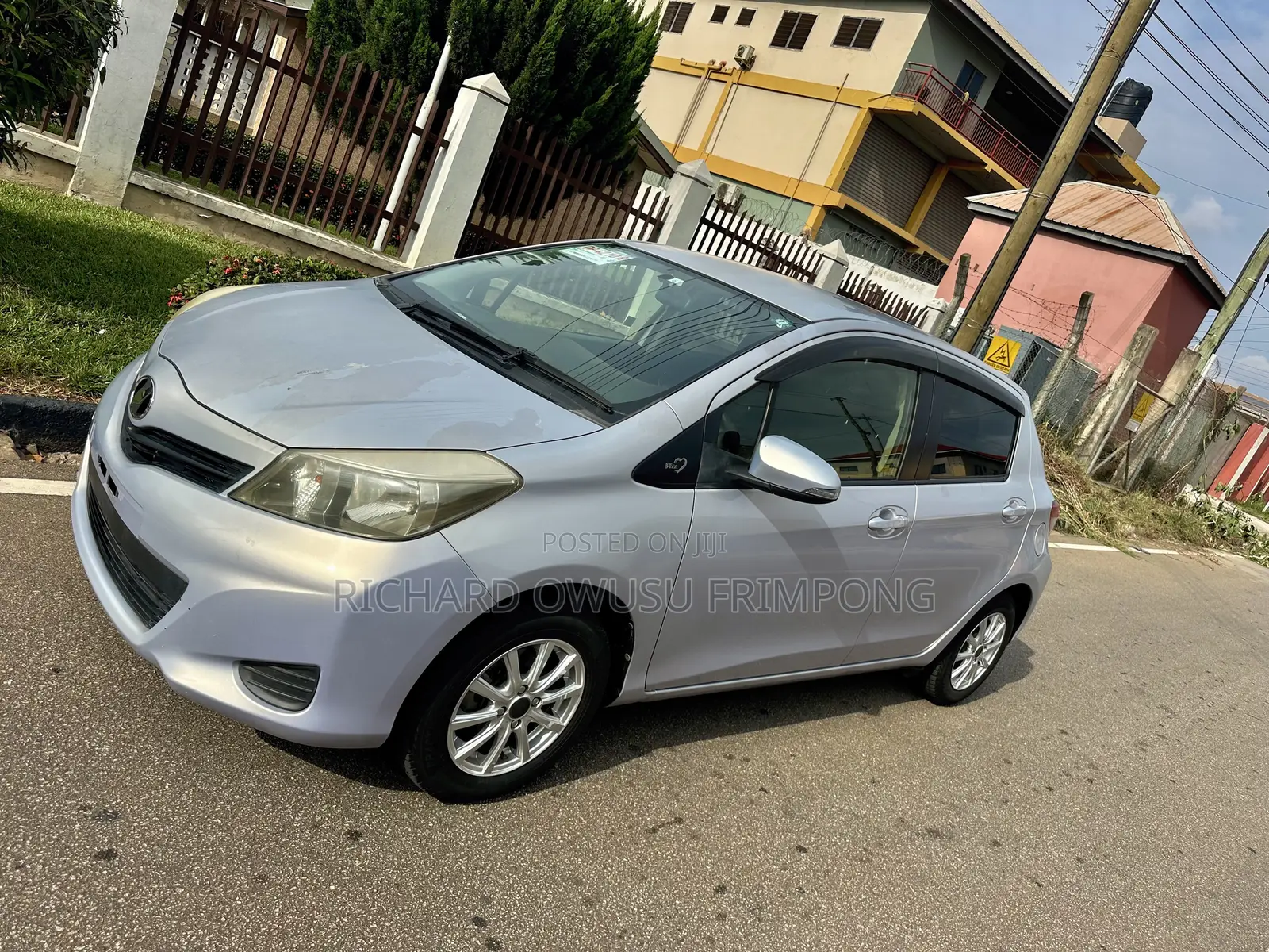 Toyota Vitz 1.3 AWD 5dr 2013