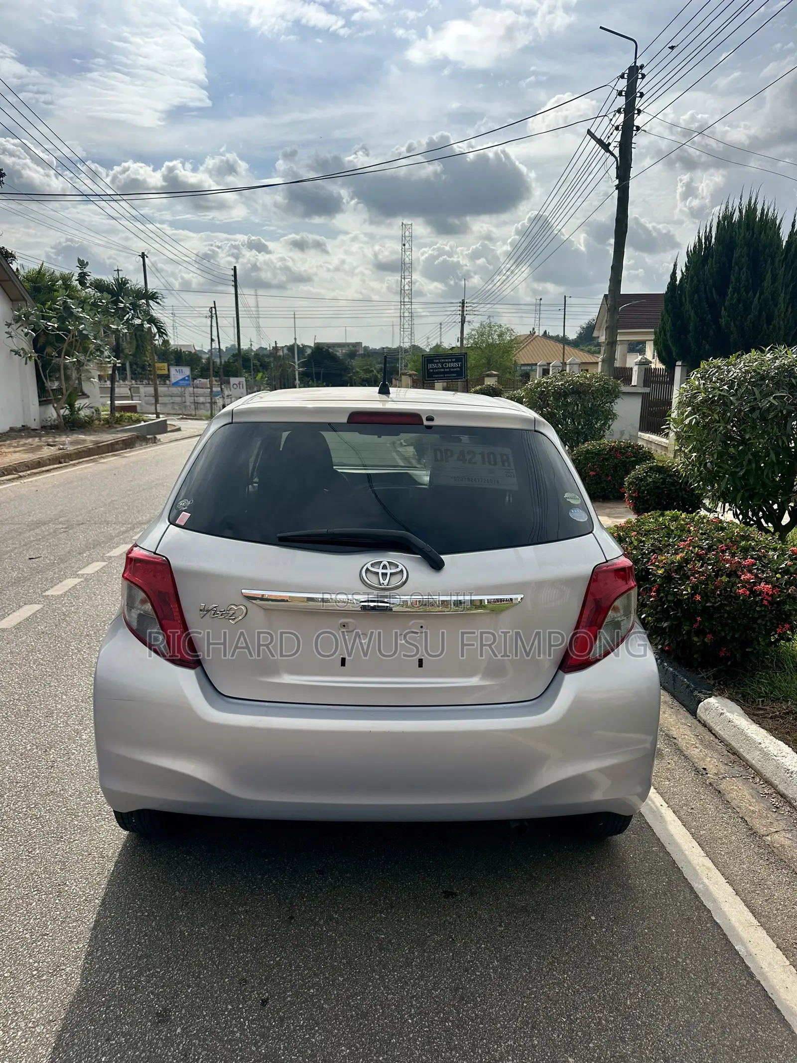 Toyota Vitz 1.3 AWD 5dr 2013
