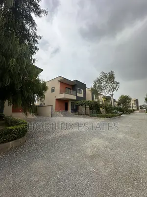 Furnished 3bdrm Townhouse / Terrace in Oyarifa Junction ( for rent