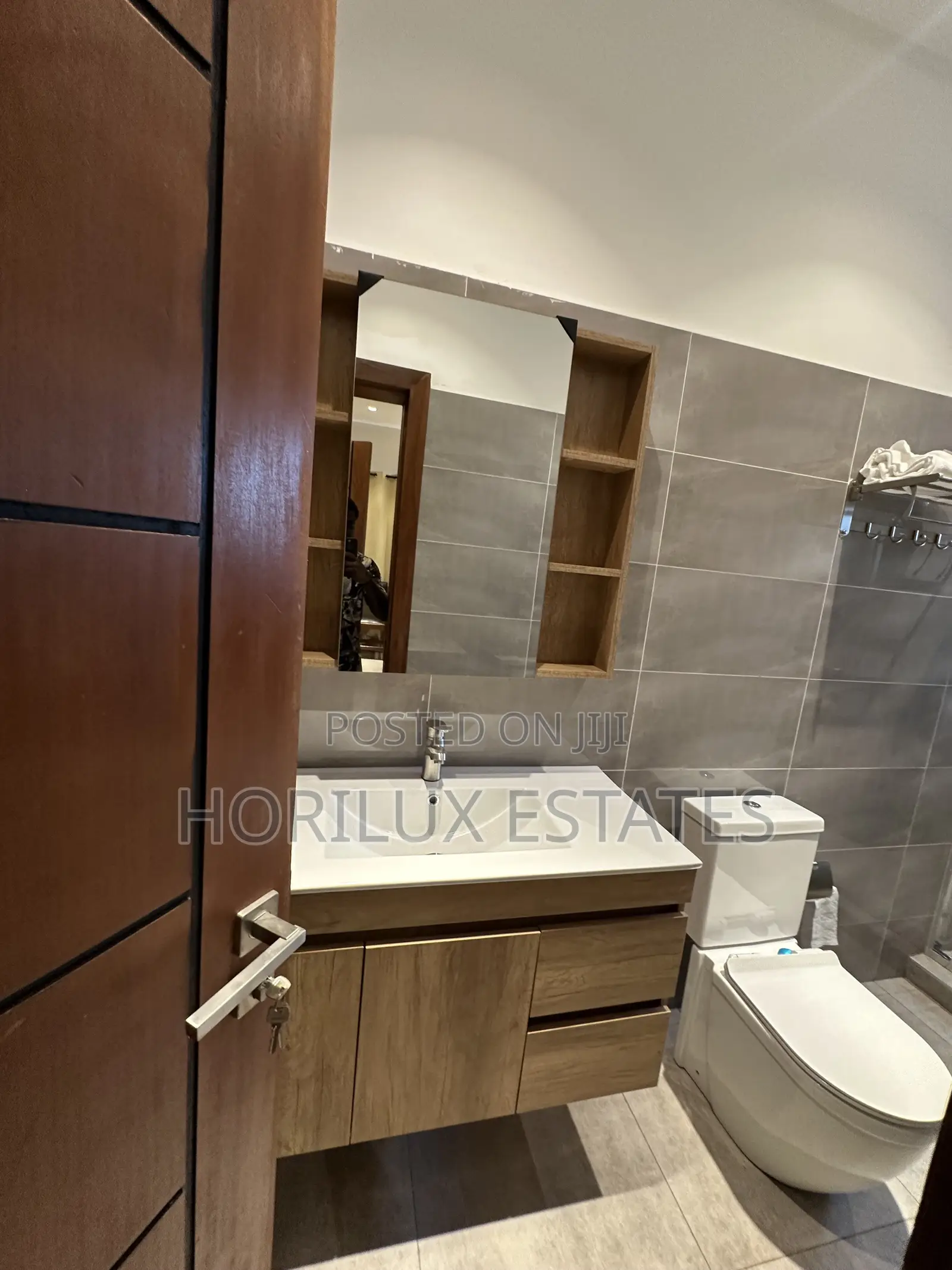 Furnished 3bdrm Townhouse / Terrace in Oyarifa Junction ( for rent