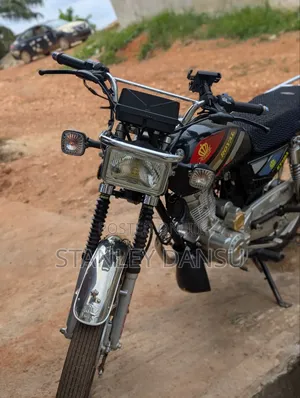Royal Motorcycle 2025 Black