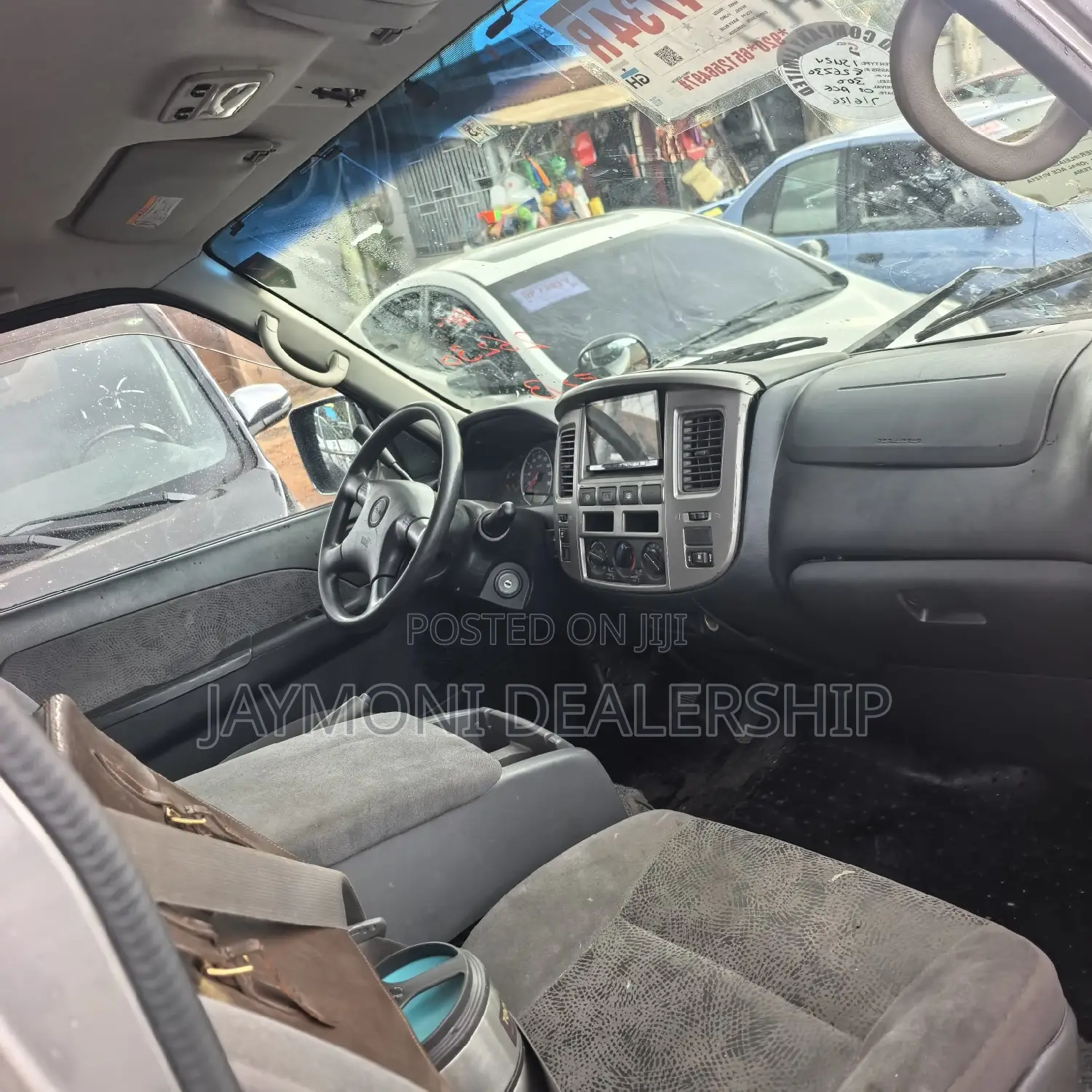 Nissan Caravan (Urvan) 2013 Grey