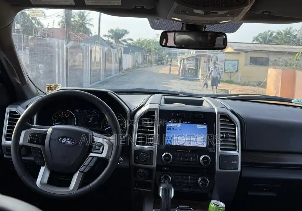 Ford F-150 2016 Black