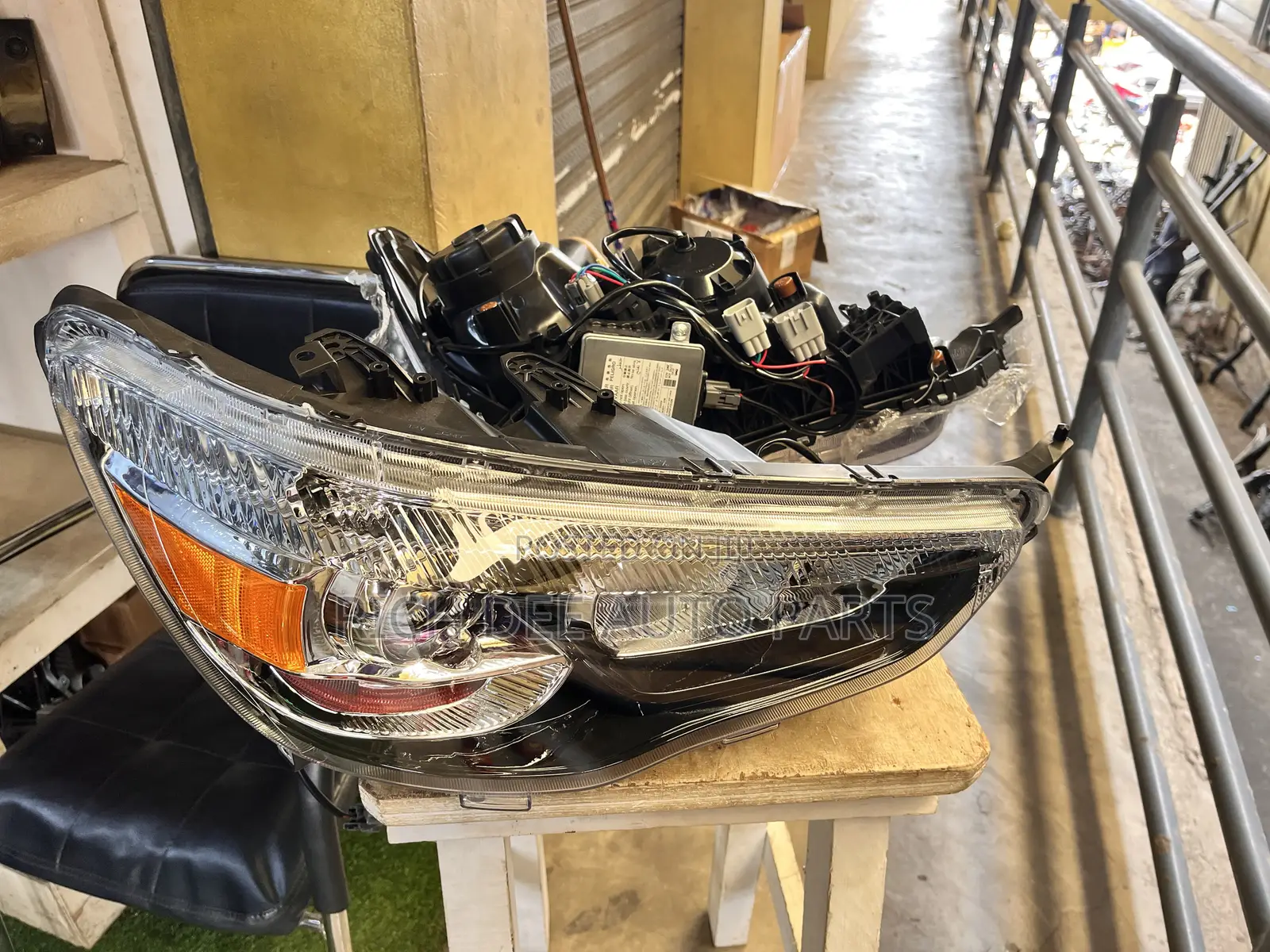 ASX 2013-2019 Headlight With Charger Outlander Sports 2016, 2017, 2018