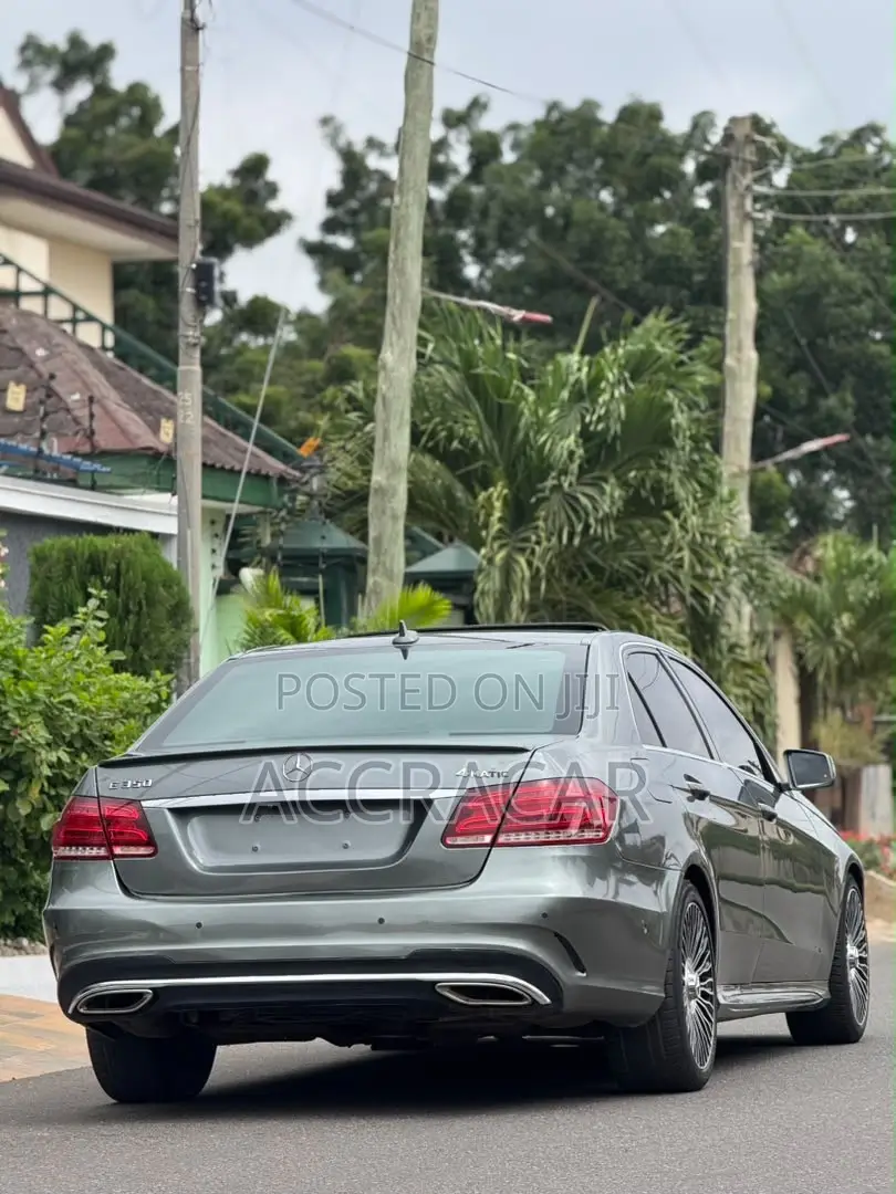 Mercedes-Benz E350 2016 Gray