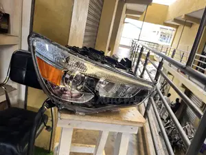 ASX 2010-2019 Headlight Normal Without Charger, 2016, 2017, 2018, 2019