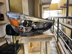 ASX 2010-2019 Headlight Normal Without Charger, 2016, 2017, 2018, 2019