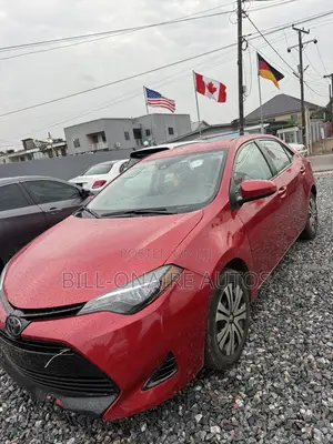 Toyota Corolla LE Eco (1.8L 4cyl 2A) 2018 Red