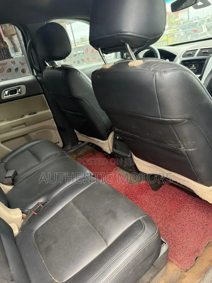 Ford Explorer 2011 White