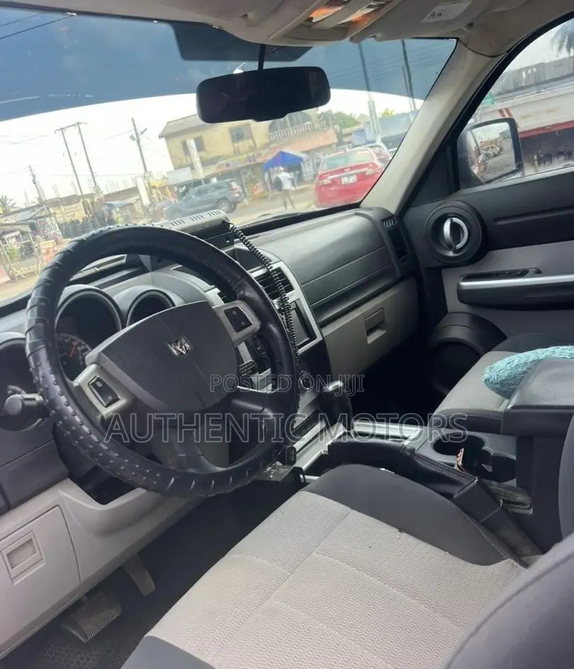 Ford Explorer 2011 White