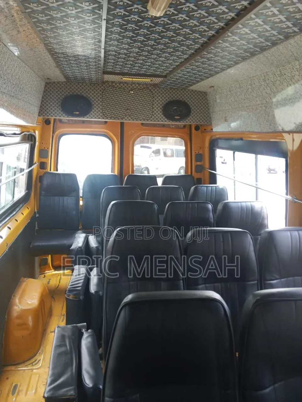Mercedes-Benz Sprinter 2004 Yellow