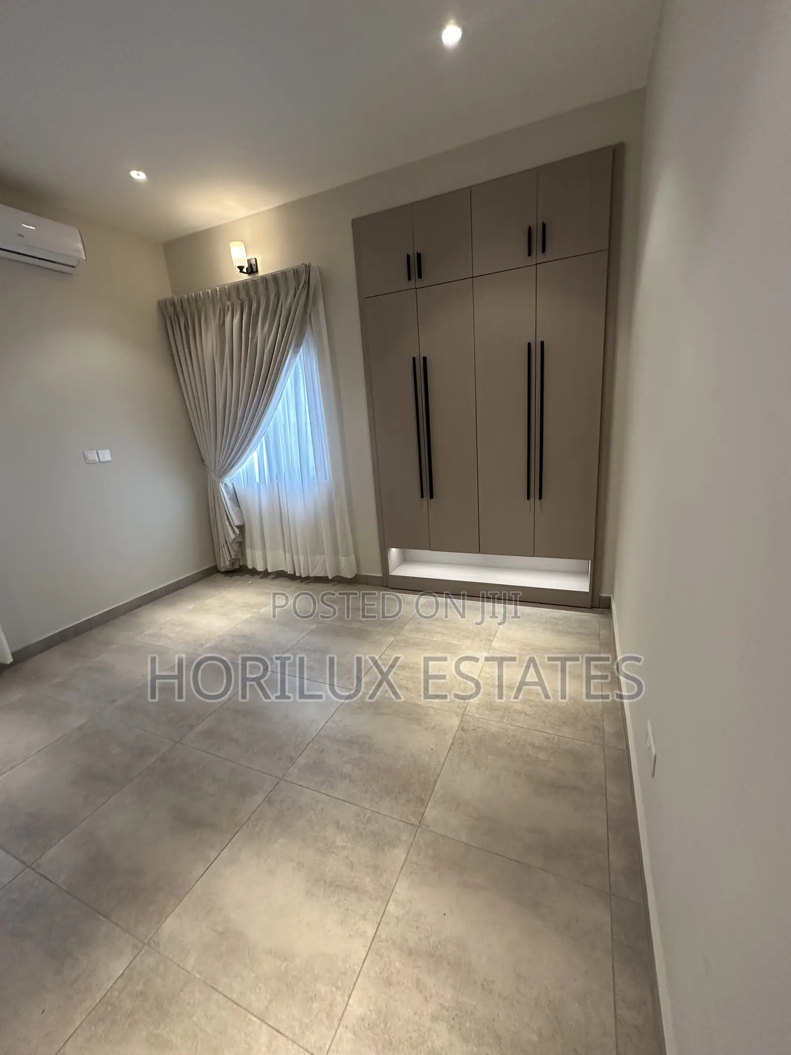 3bdrm Townhouse / Terrace in Oyarifa Junction- for rent