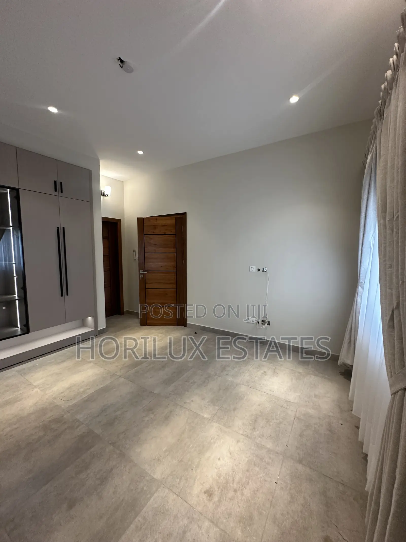 3bdrm Townhouse / Terrace in Oyarifa Junction- for rent
