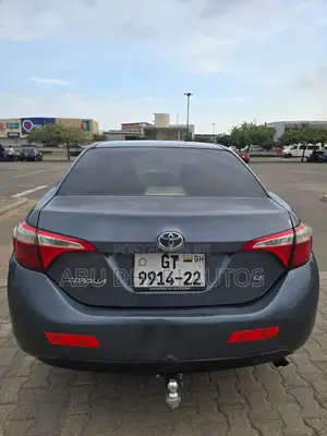 Toyota Corolla L 4dr Sedan (1.8L 4cyl 4A) 2015 Gray