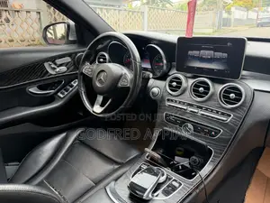 Mercedes-Benz C300 2017 Silver
