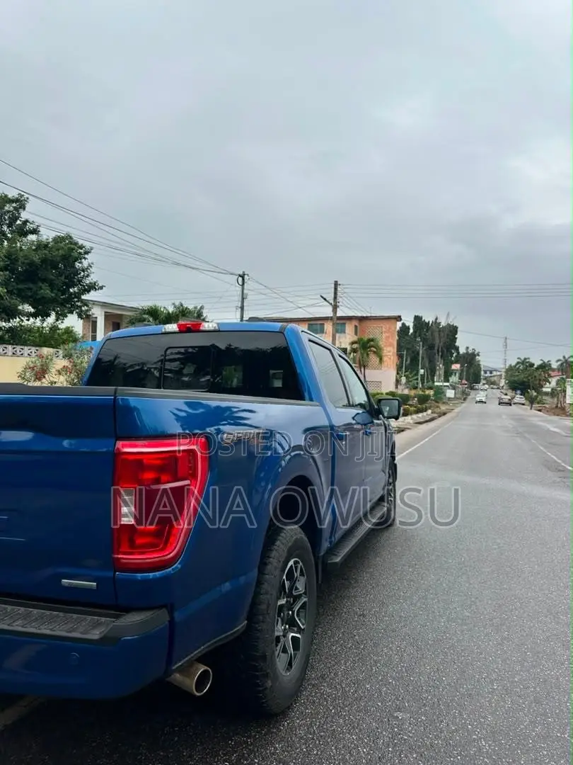 Ford F-150 XLT 2023 Blue