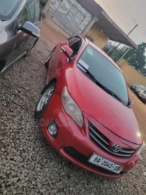 Toyota Corolla LE 4dr Sedan (1.8L 4cyl 4A) 2010 Red