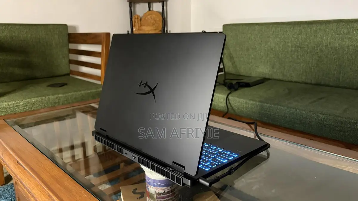 New Laptop HP Omen 15 16GB AMD Ryzen 5 SSD 512GB