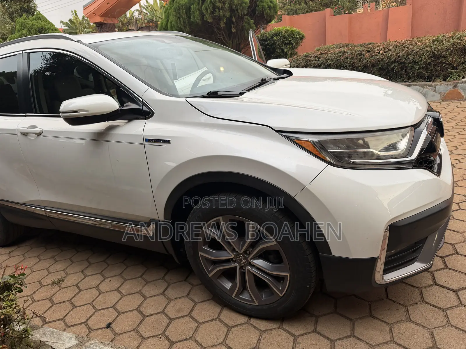 Honda CR-V Touring 2022 White