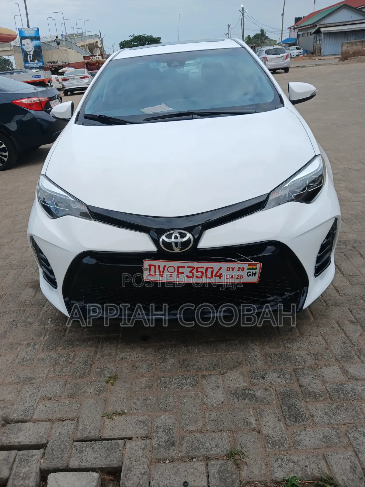Toyota Corolla 2017 White