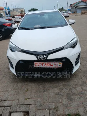 Toyota Corolla 2017 White