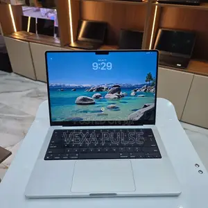 Laptop Apple MacBook Pro 2021 M1 16GB Apple M1 Pro SSD 1T