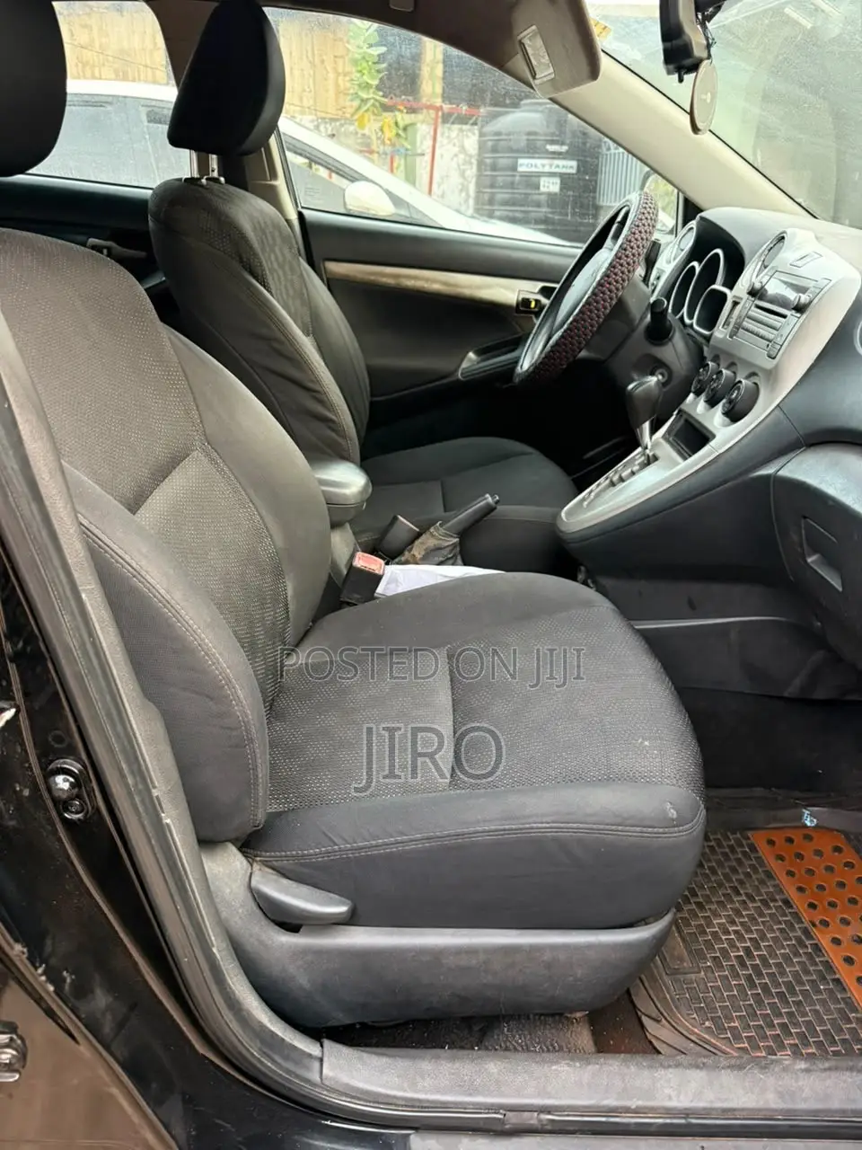 Toyota Matrix Hatchback FWD (1.8L 4cyl 5M) 2010 Black