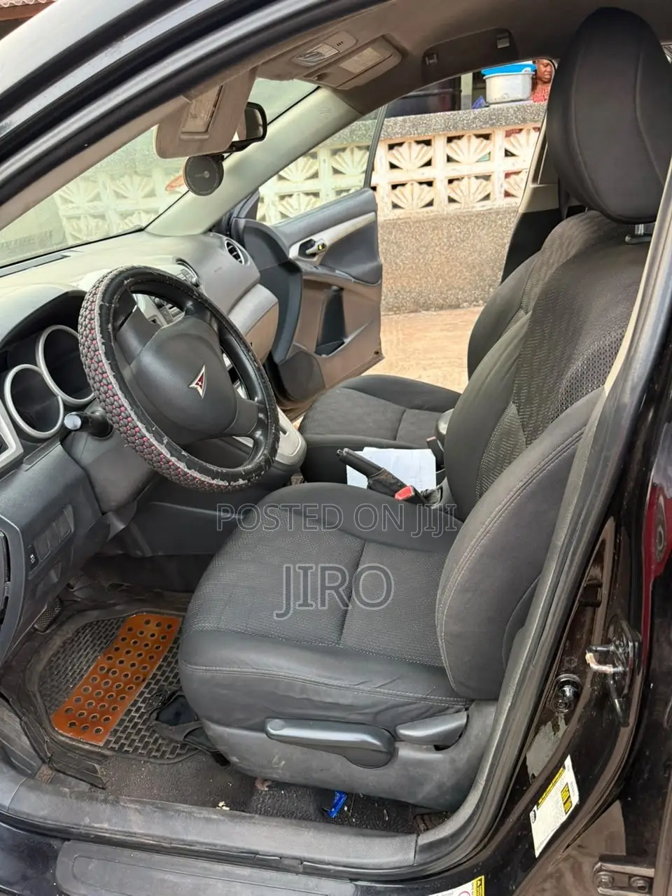 Toyota Matrix Hatchback FWD (1.8L 4cyl 5M) 2010 Black