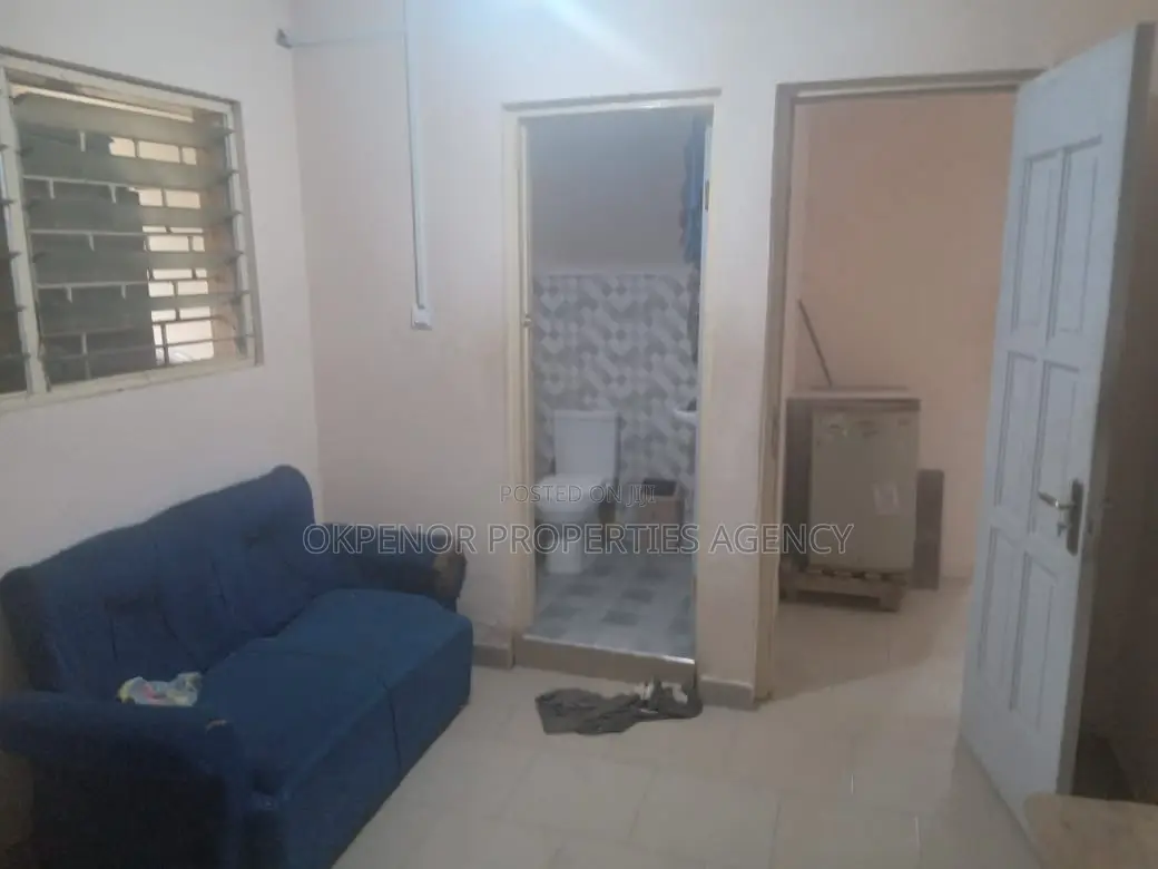4bdrm House in Takoradi for sale