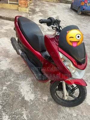 Honda 2025 Red