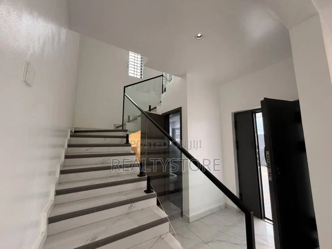 3bdrm House in West Trassaco, Accra Metropolitan for rent