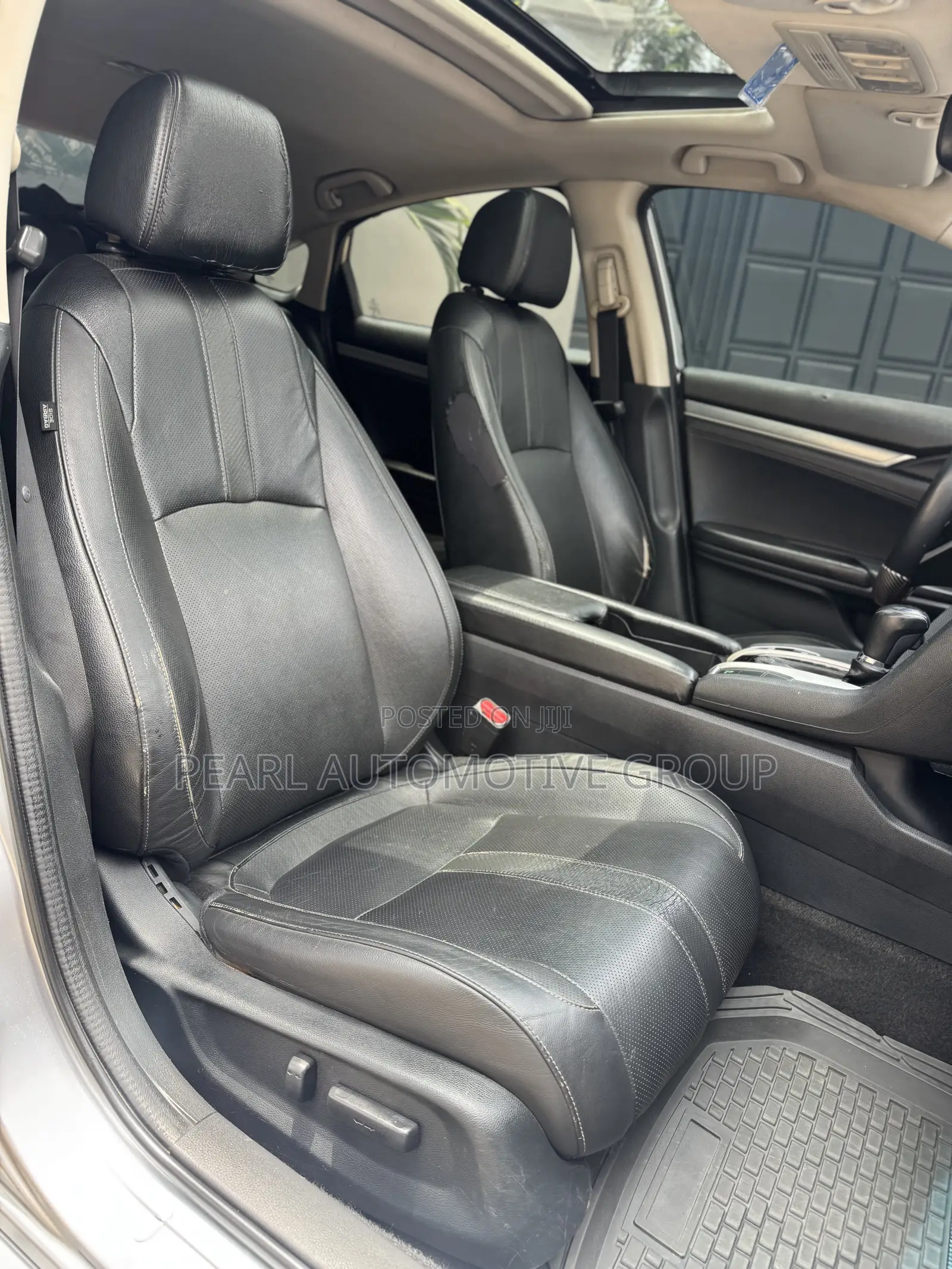 Honda Civic Touring 4dr Sedan (1.5L 4cyl) 2017 Silver