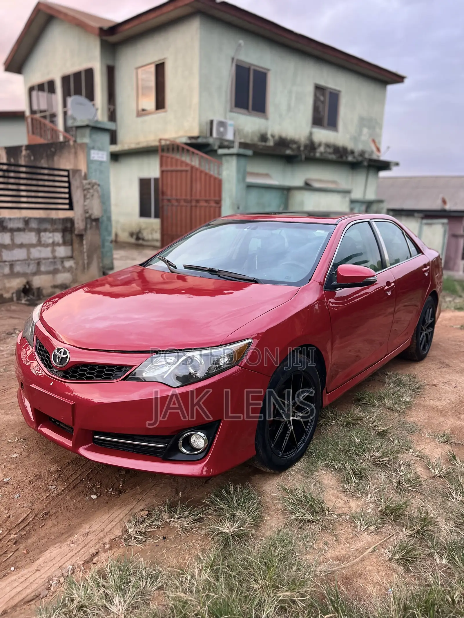 Toyota Camry SE Sport 4dr Sedan (2.5L 4cyl 6A) 2014 Red