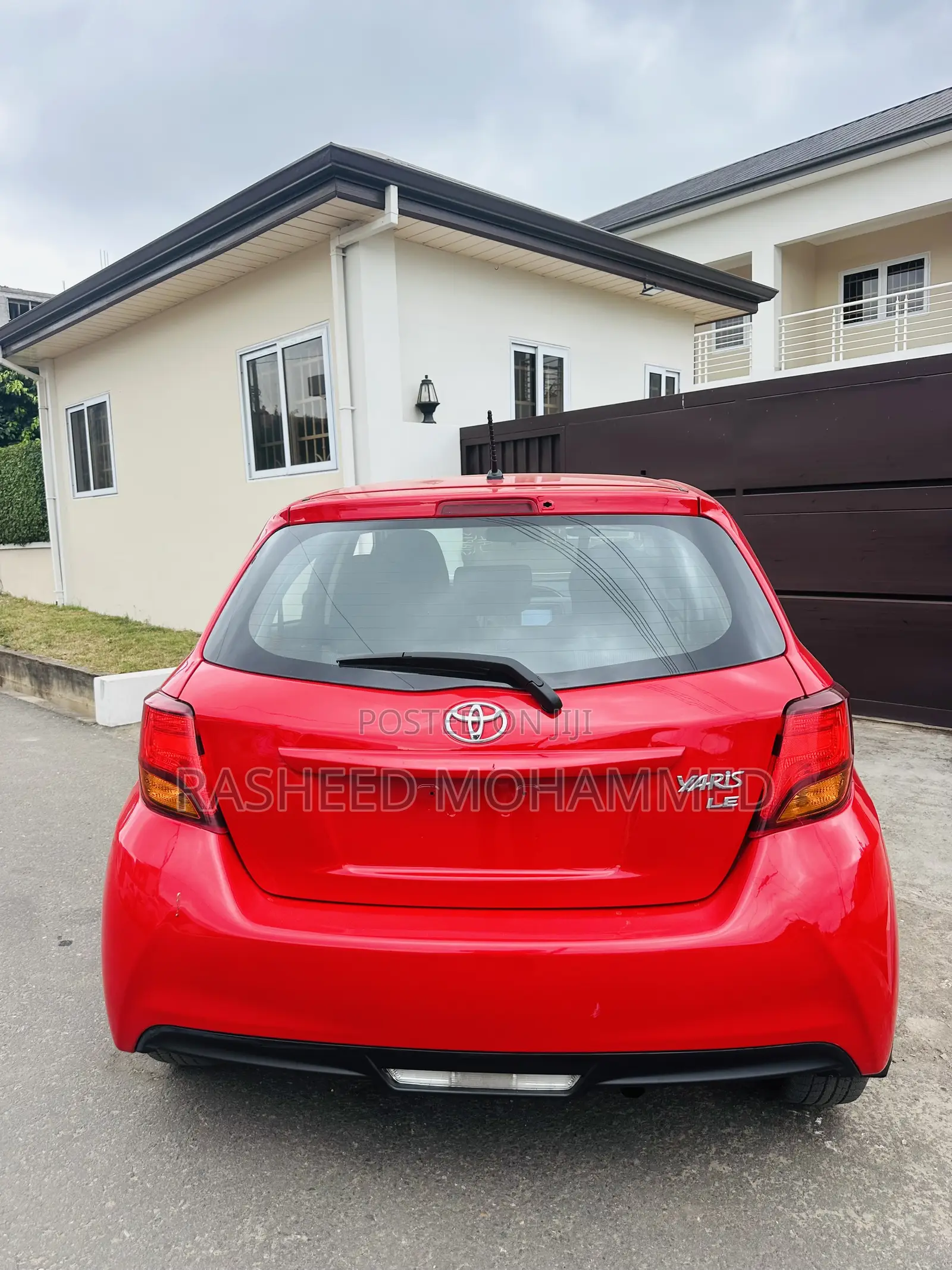 Toyota Yaris SE Hatchback 5dr 2016 Red