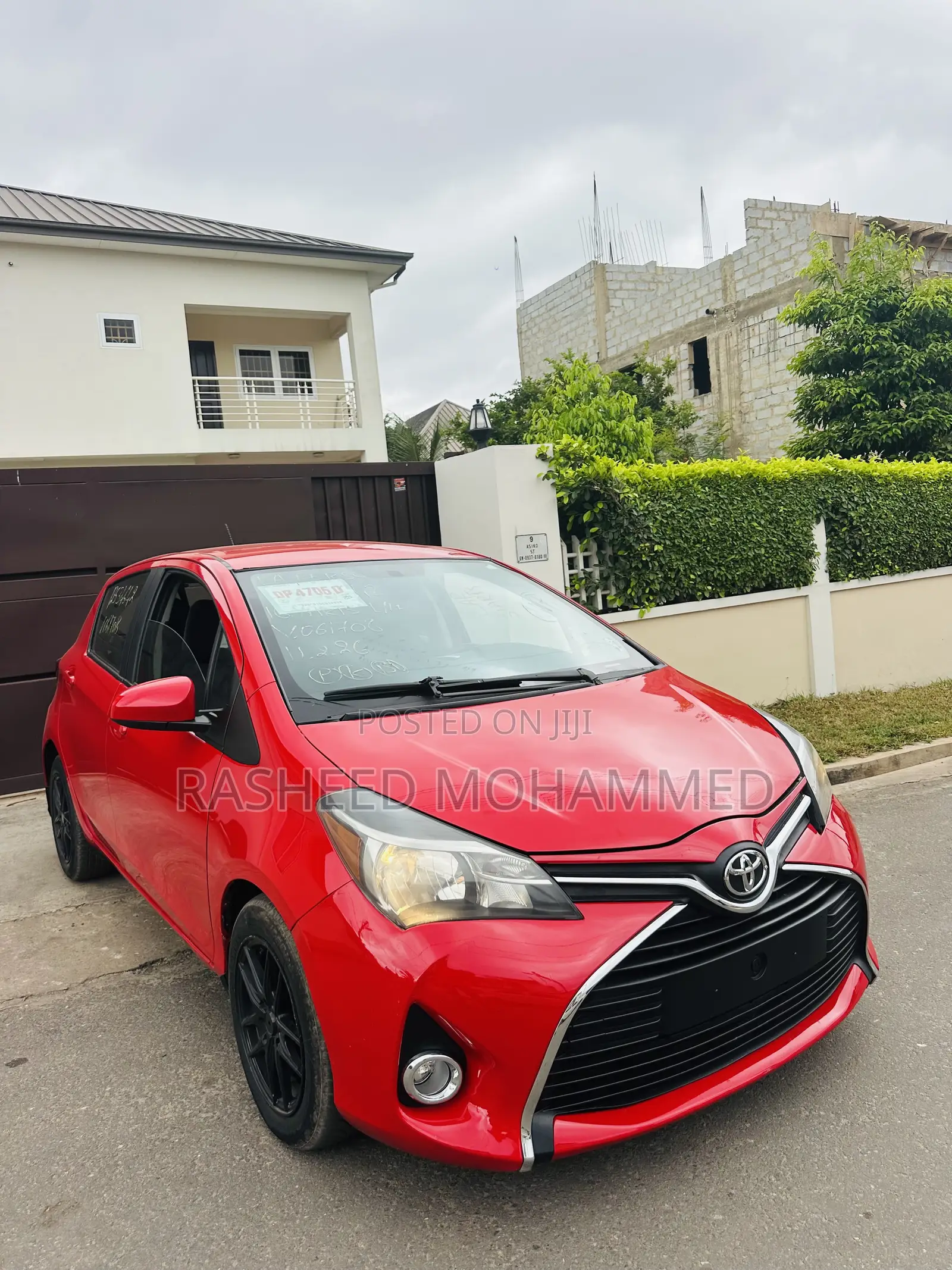 Toyota Yaris SE Hatchback 5dr 2016 Red