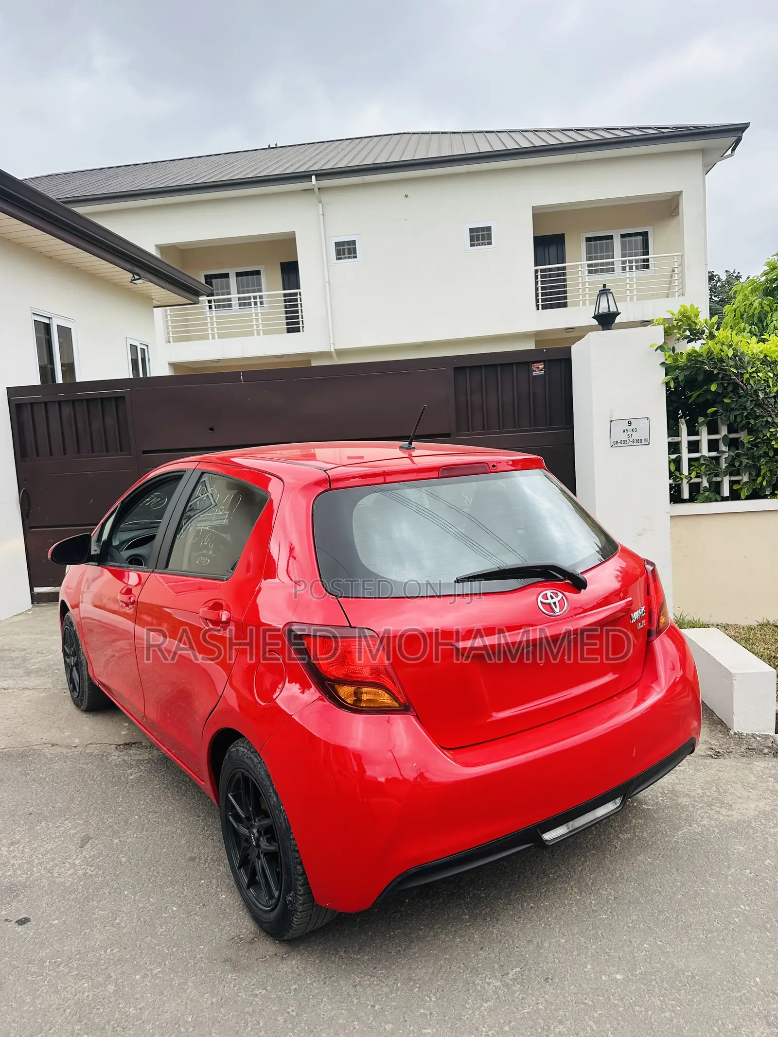 Toyota Yaris SE Hatchback 5dr 2016 Red
