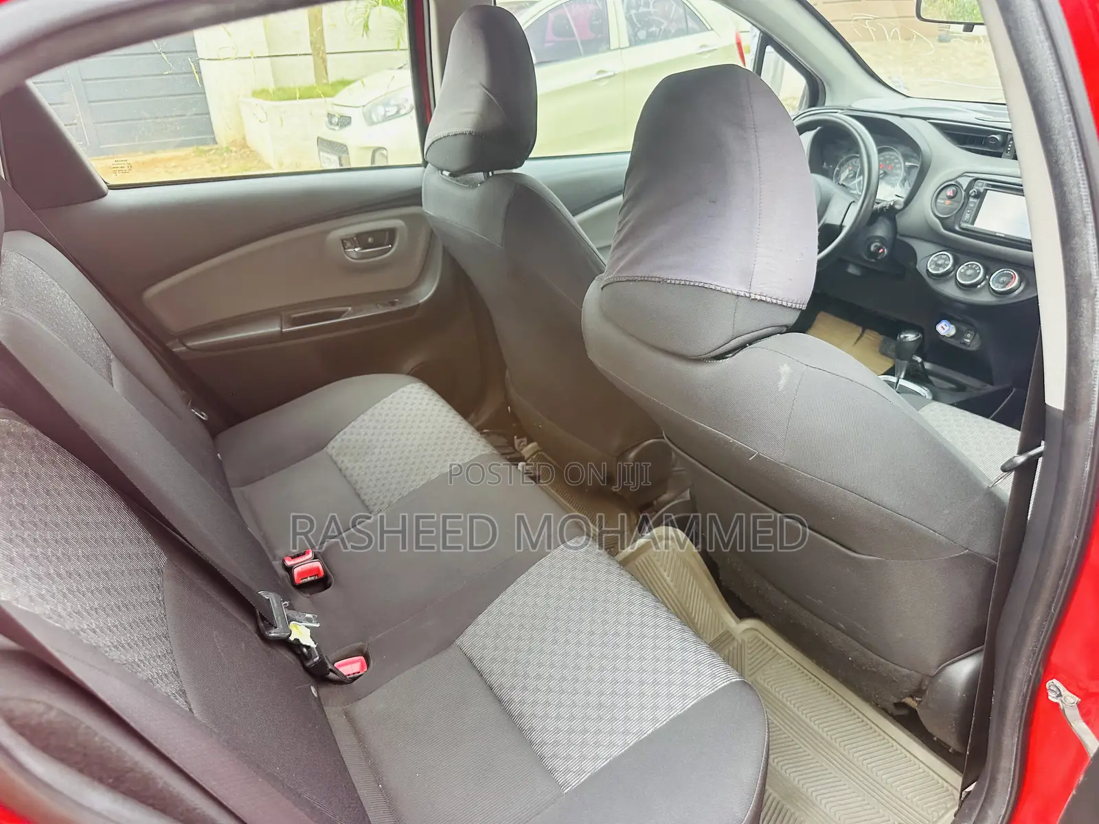 Toyota Yaris SE Hatchback 5dr 2016 Red