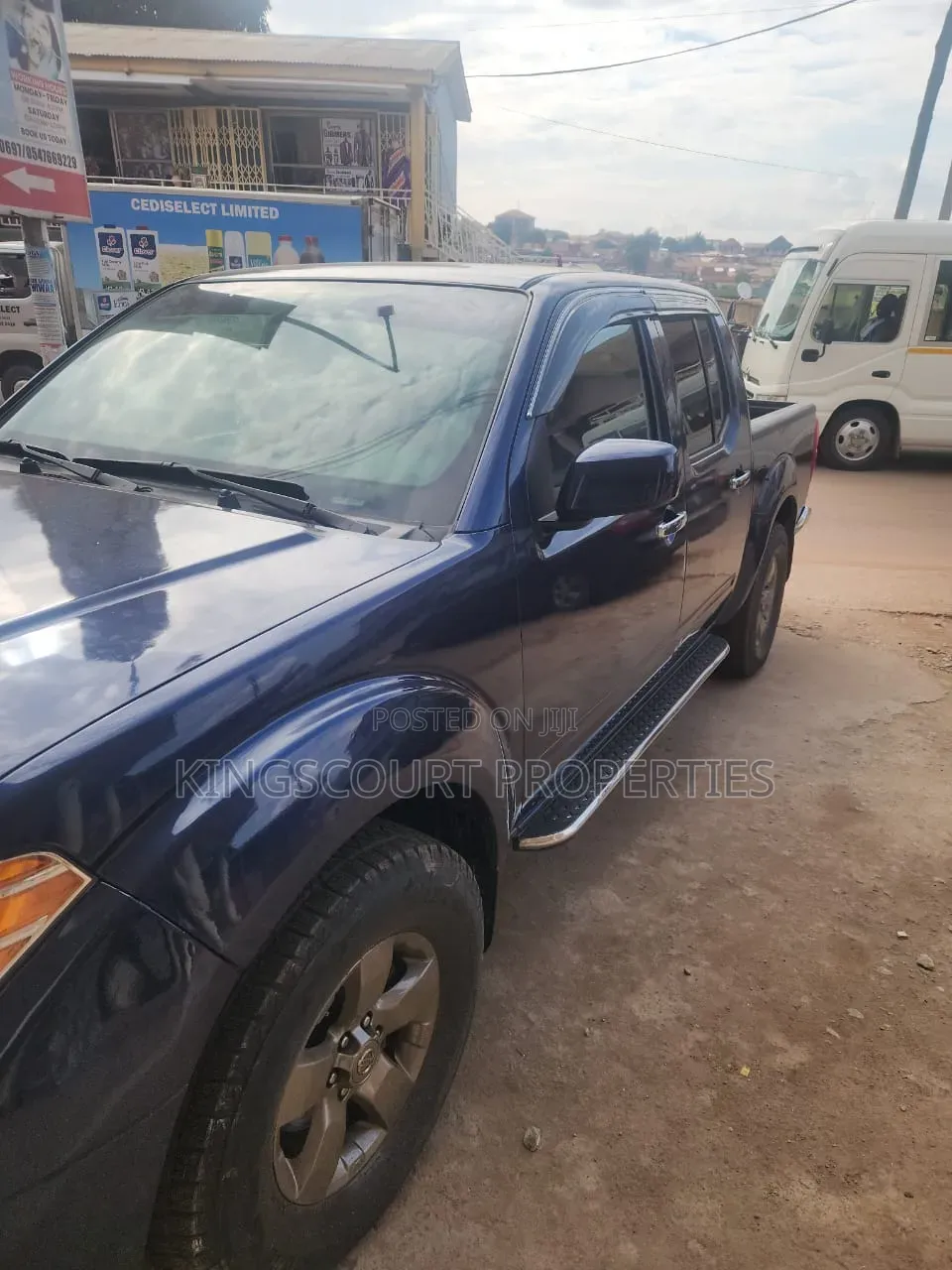 Nissan Frontier 2014 Blue