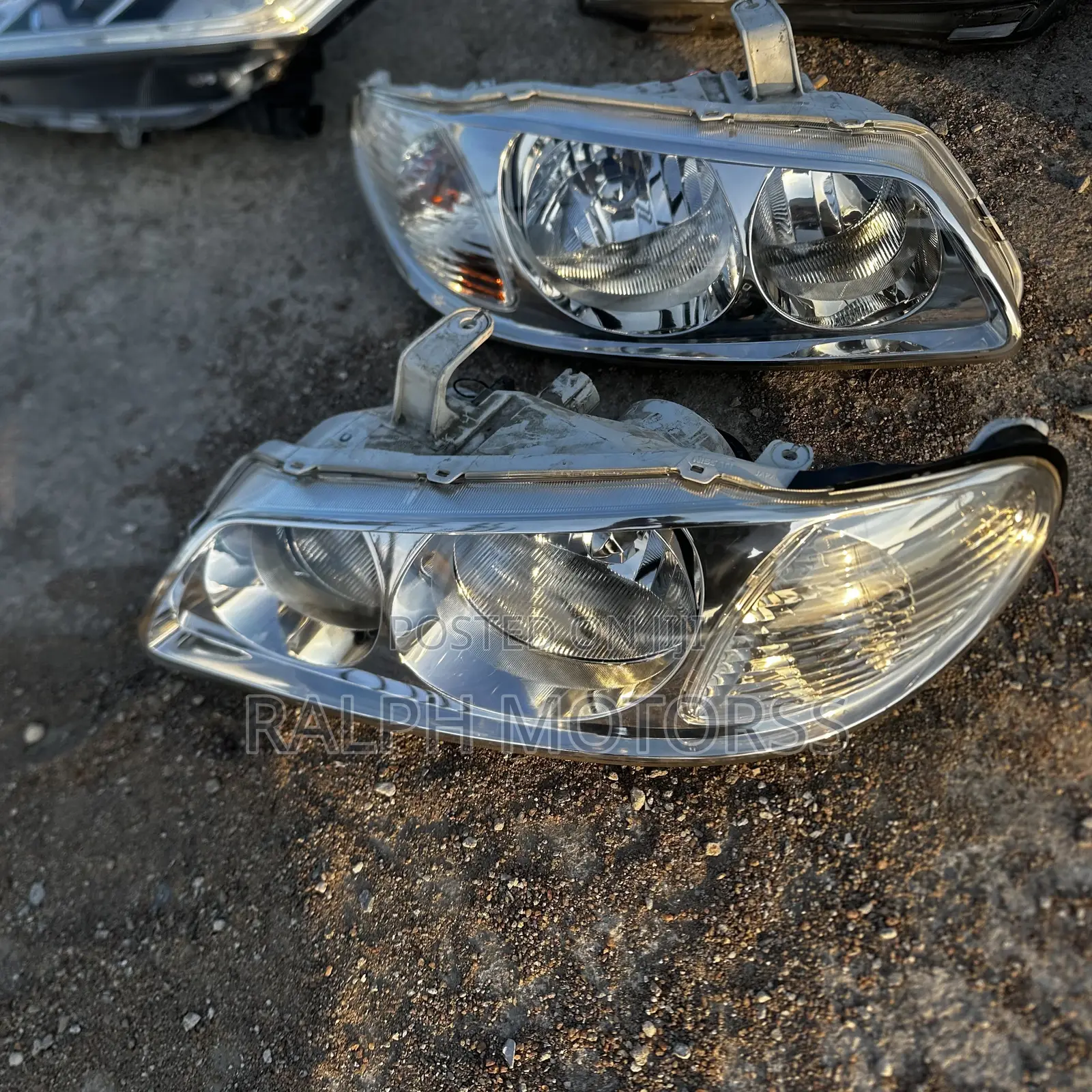 Nissan Sunny 2004-2006 Headlight Pair
